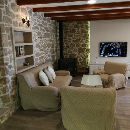 Vakantiehuis Stone House Near Makarska Imotski