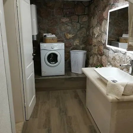 Stone House Near Makarska *