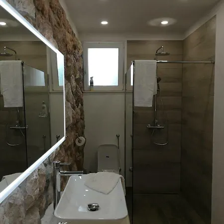 Vakantiehuis Stone House Near Makarska *