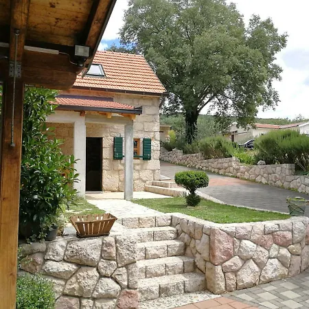 Stone House Near Makarska Vakantiehuis *