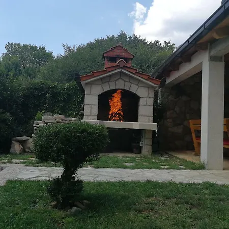 Stone House Near Makarska Imotski