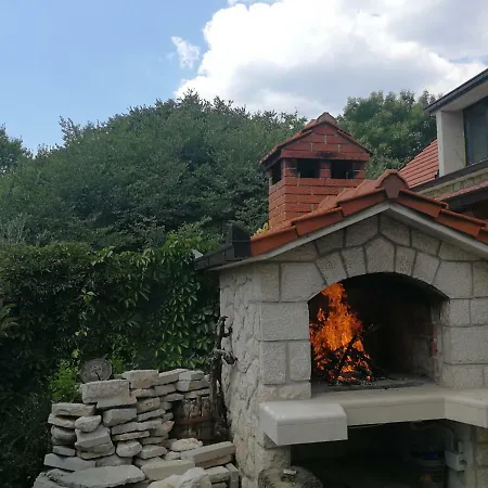 Stone House Near Makarska Vakantiehuis *